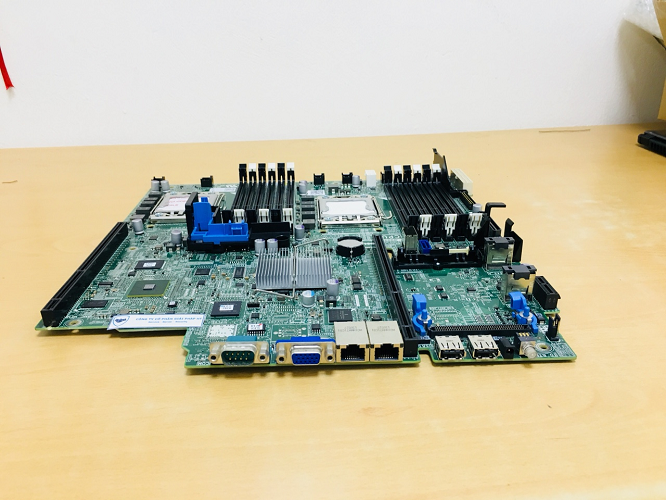 Bo mạch chính máy chủ Dell PowerEdge R420 05M7VK