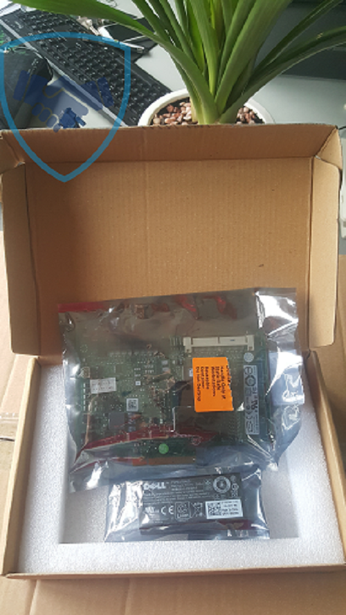 Cạc điều khiển Dell PERC 6i 8 ports PCI-E 300Mb/s SAS 0M867M