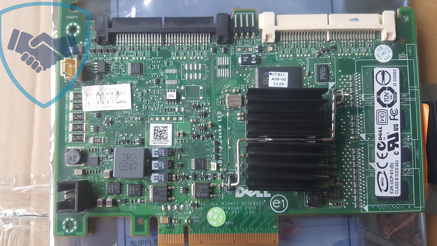 Cạc điều khiển Dell PERC 6i 8 ports PCI-E 300Mb/s SAS 0M867M